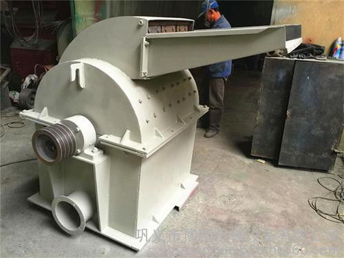 河南漯河源匯區(qū)豫曉機(jī)械秸稈粉碎機(jī)綜合破碎機(jī)圖片木屑機(jī)照片 食品飲料欄目