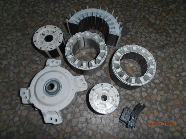 機械加工用刀具與沖壓件的專業(yè)供應商——泰州市榮晟磨具有限公司