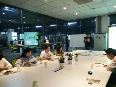 阜南E立方入駐企業(yè)咔咔媒新員工拓展培訓(xùn)，助力商務(wù)信息咨詢服務(wù)升級